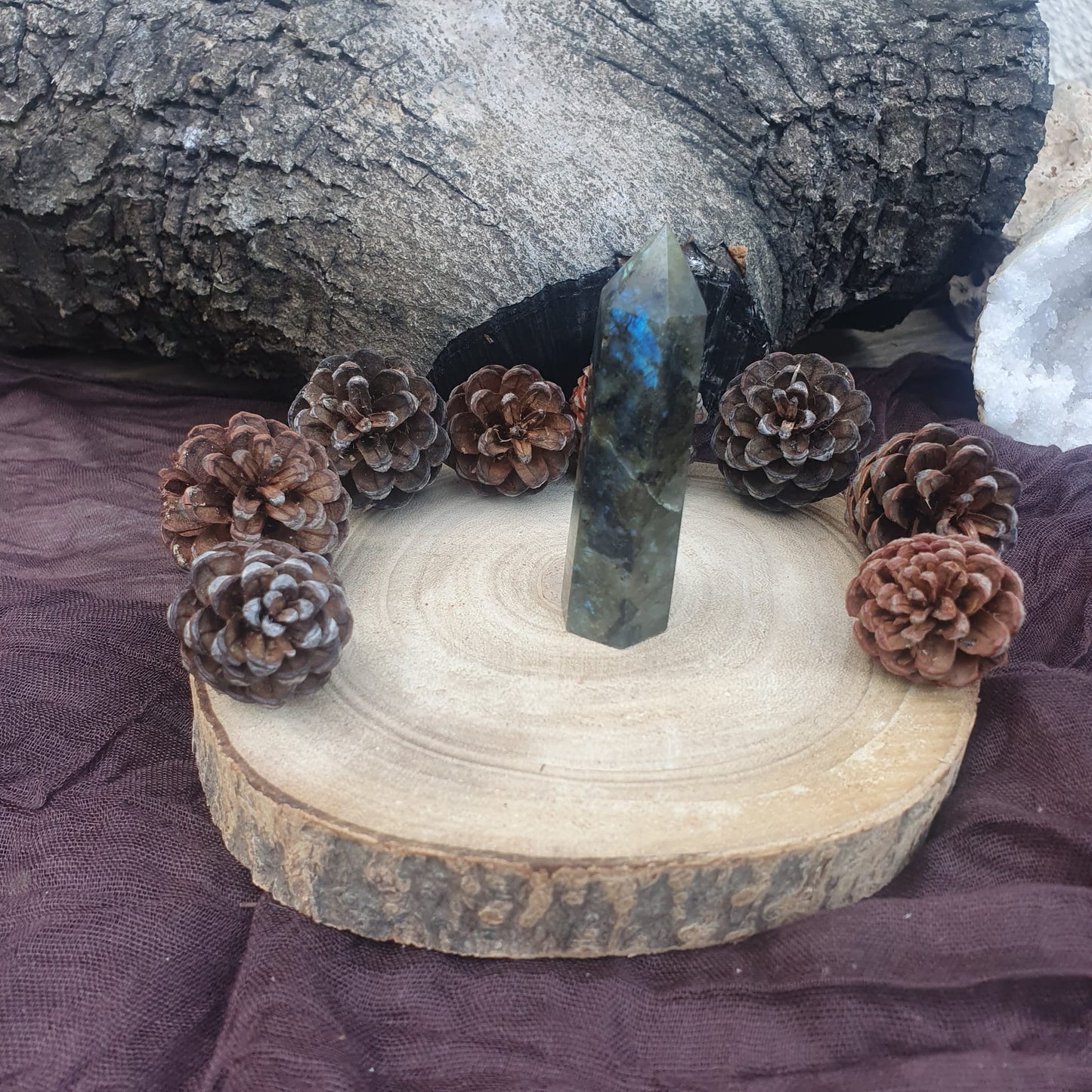 Labradorite Point 7 x 2.5 cm