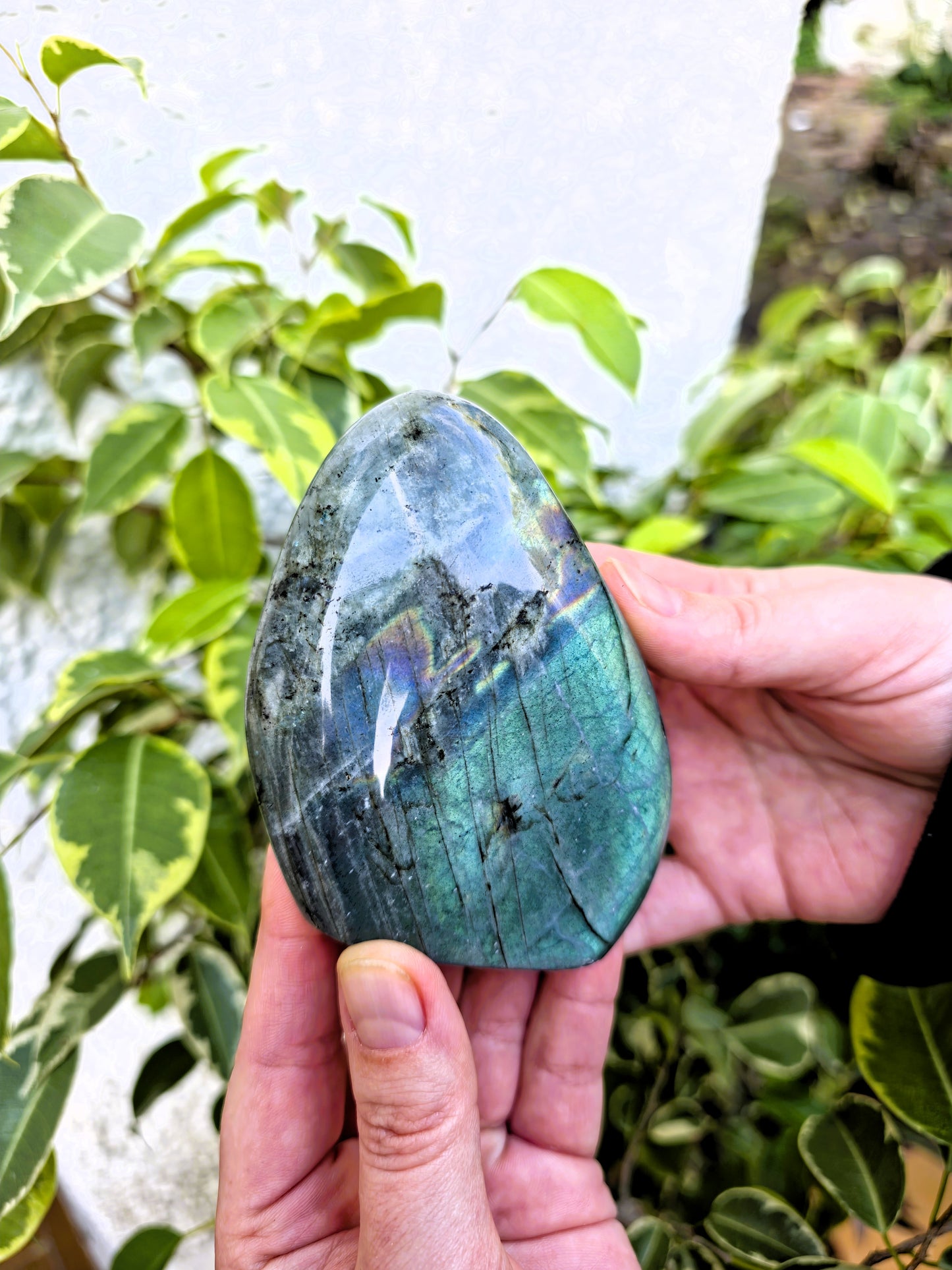 Monolito labradorita calidad AAA tonalidad verde azulada