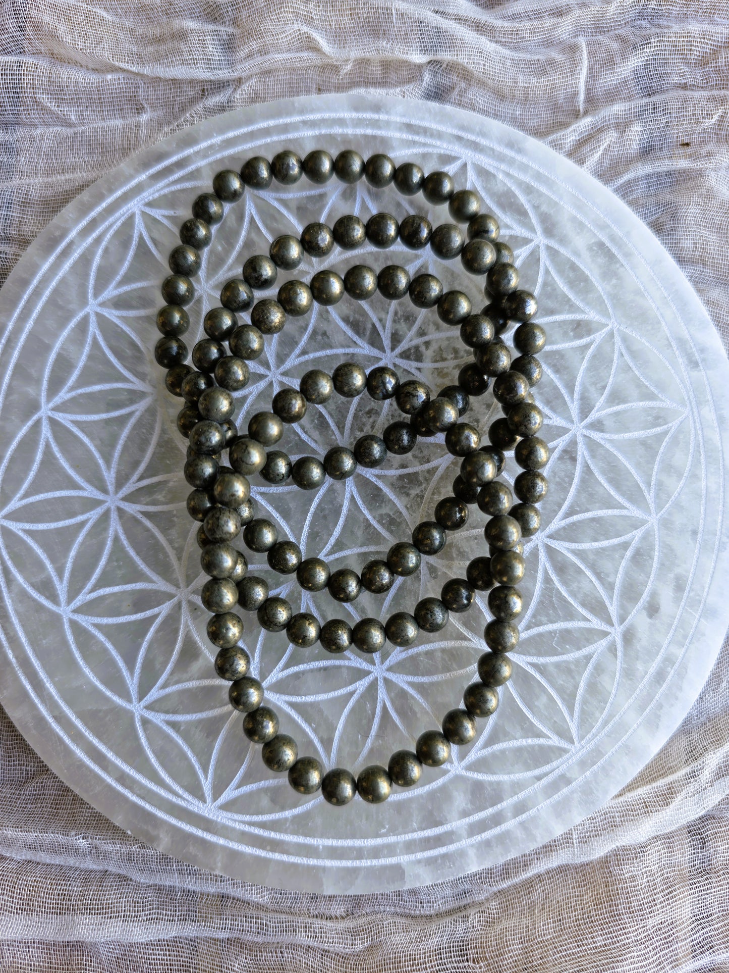 Pulsera Pirita 6 mm mineral natural abundancia y energía