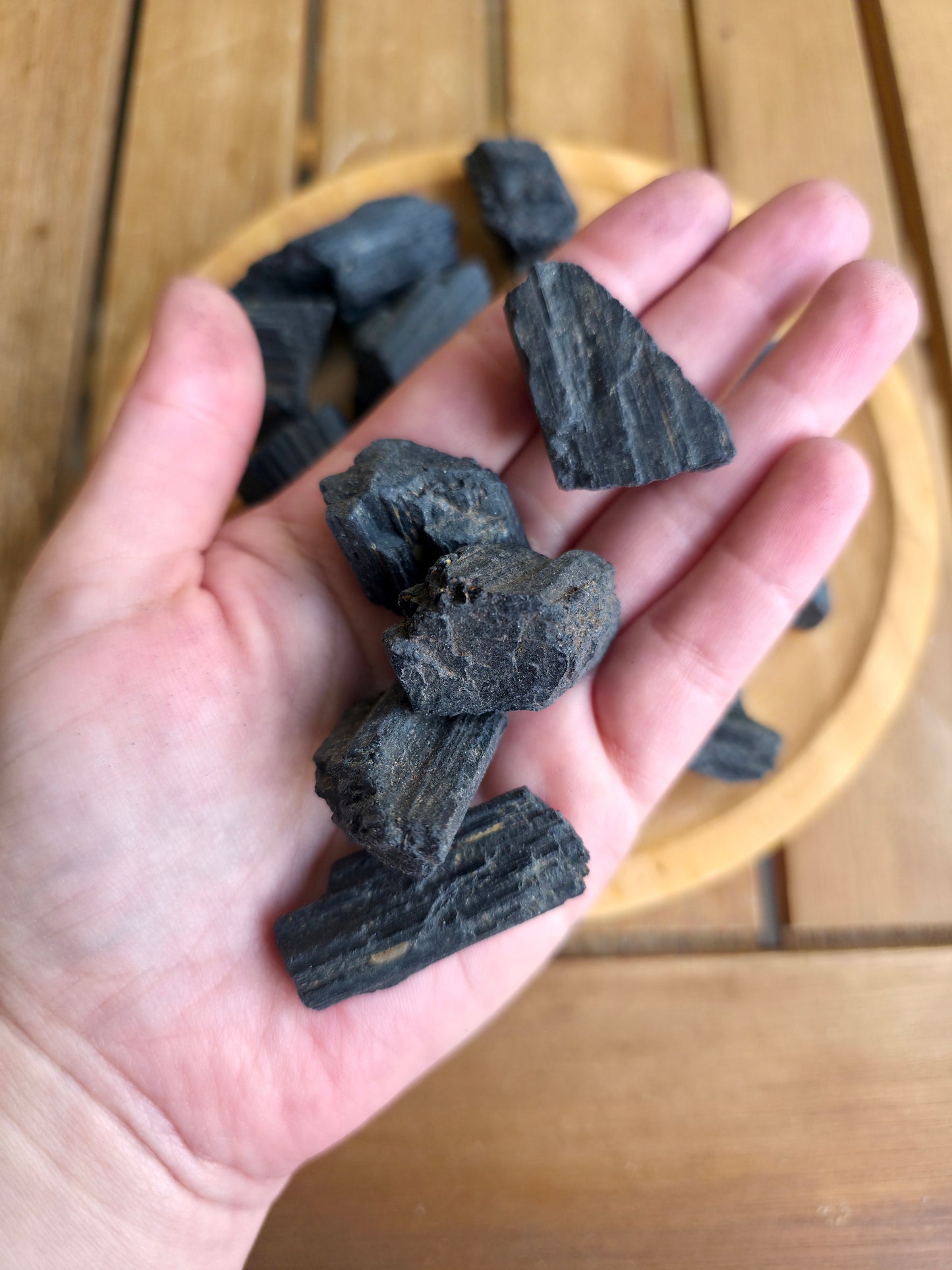 Piedra protectora turmalina negra natural mini