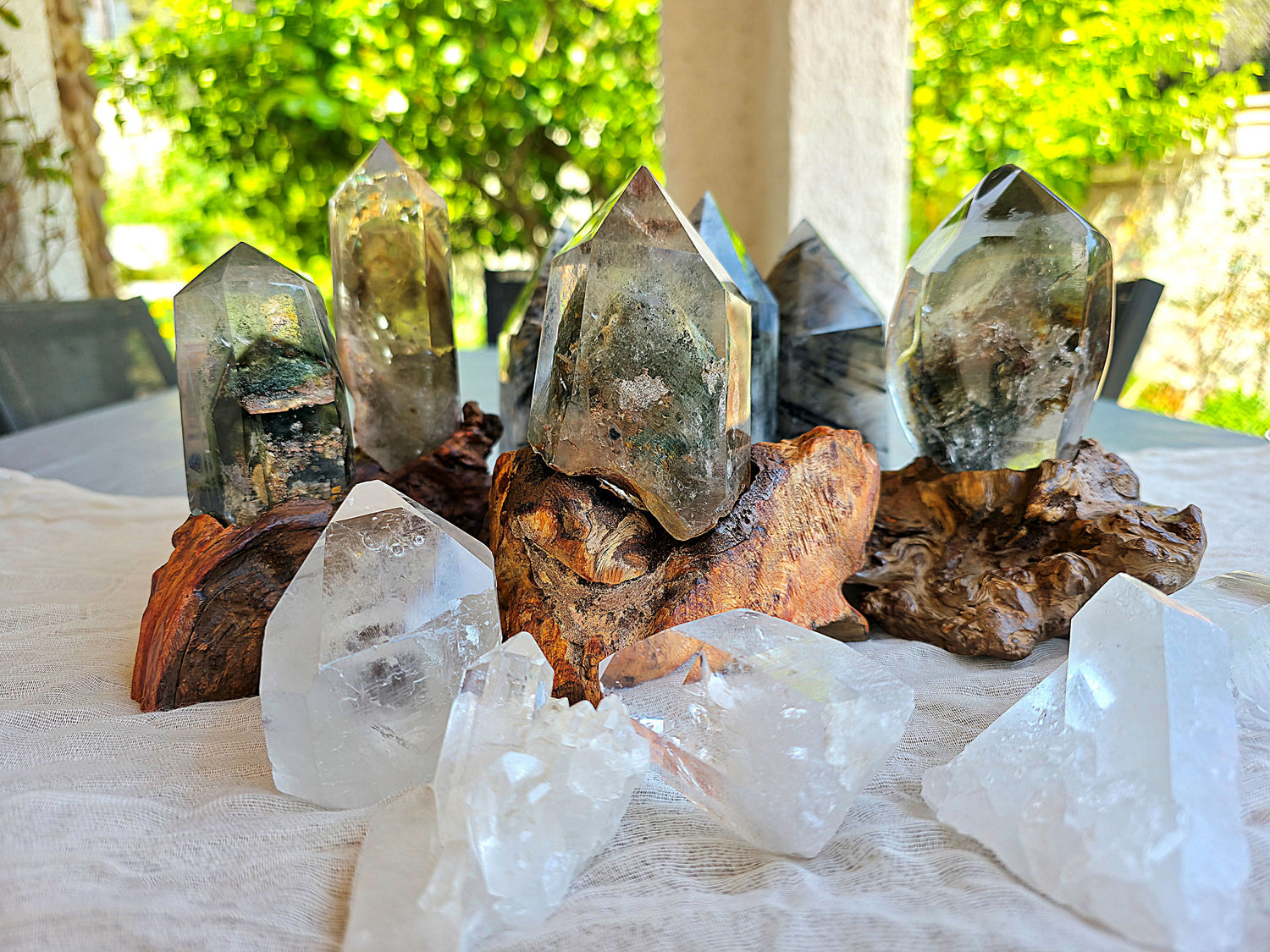 Cuarzos maestros colección cristales naturales de alta calidad puntas de cuarzo únicos para meditación evolución personal y conexión interior