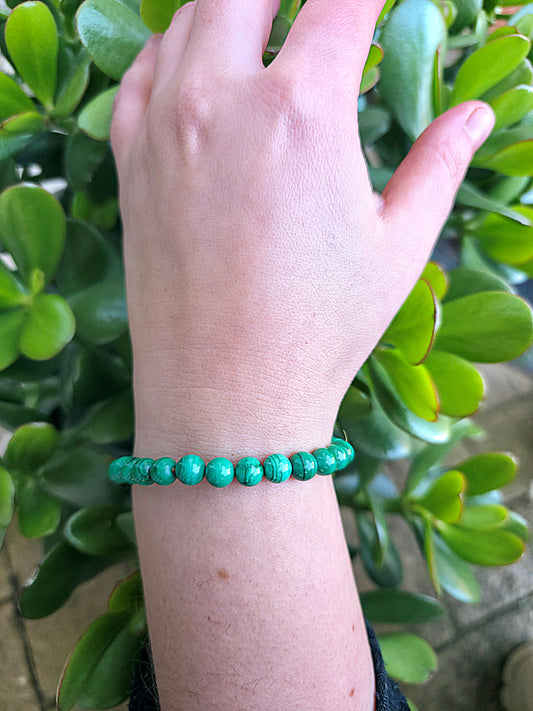 Pulsera de malaquita natural cuentas 6 mm verde intenso pulsera energética de transformación y protección