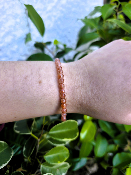 Pulsera de Piedra Sol 4 mm mineral natural para energía y bienestar