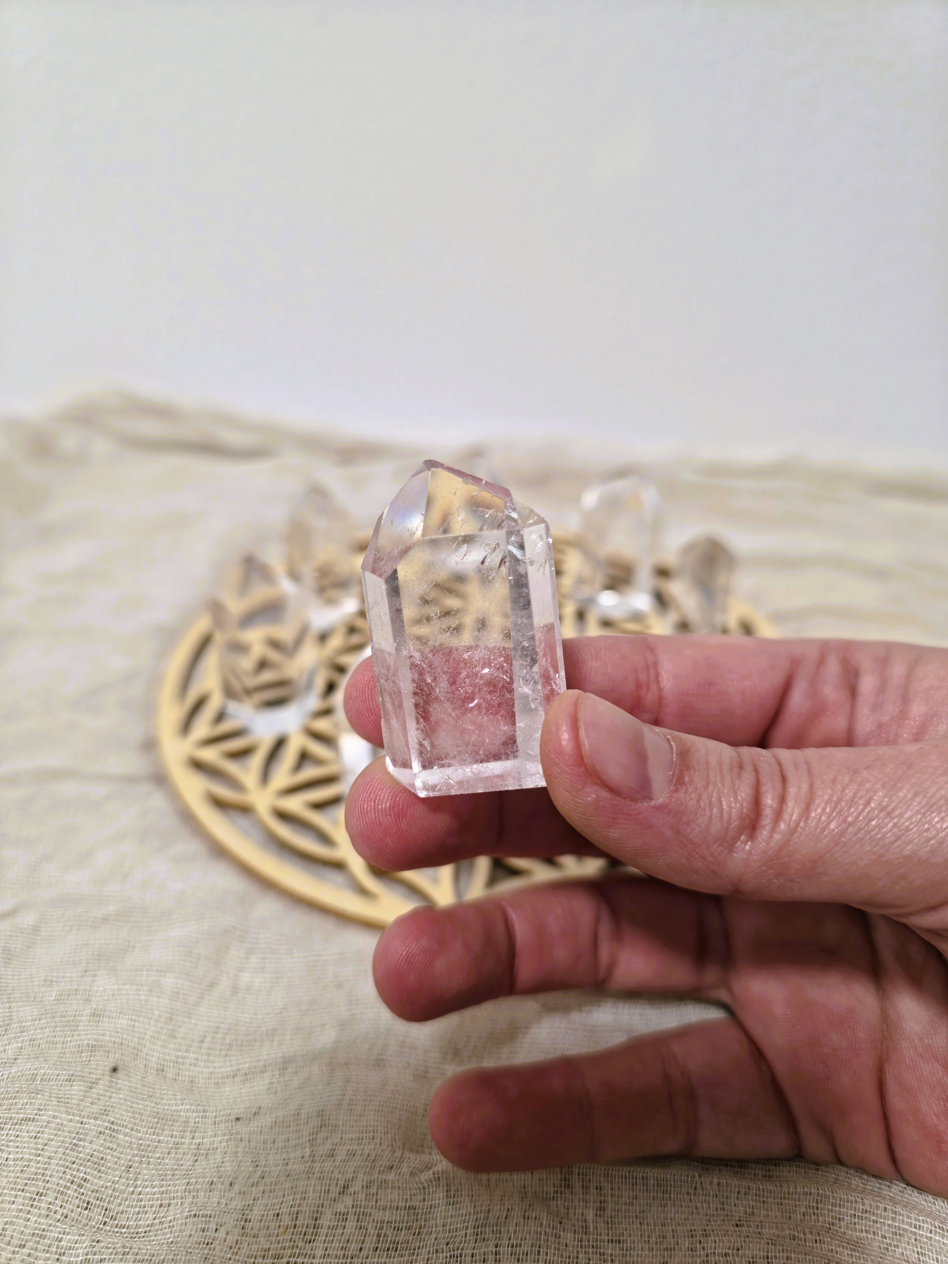 Punta generadora de cuarzo cristal pequeña ideal para terapias energéticas