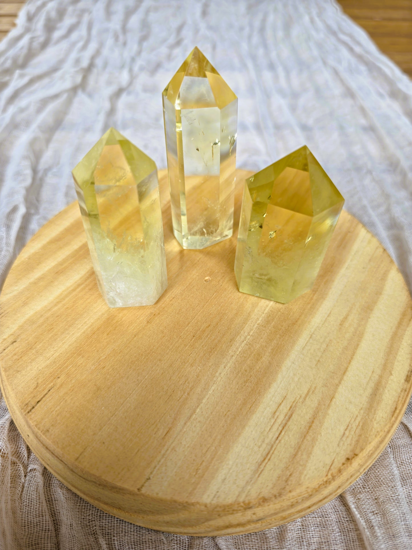 Puntas generadoras Citrino propiedades bienestar meditación decoración