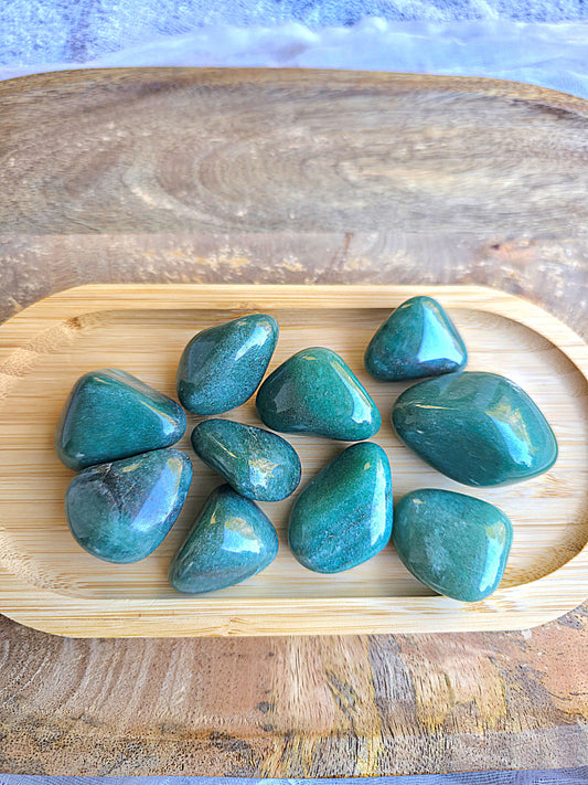 Rodado de cuarzo verde natural pulido calidad extra para bienestar y equilibrio emocional
