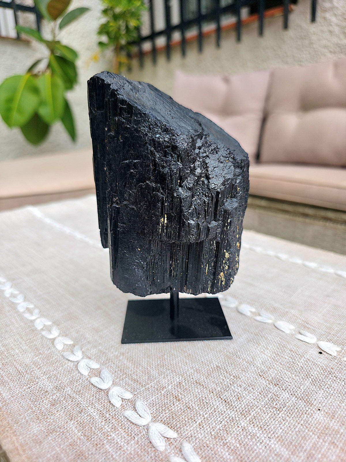 Turmalina negra catedral XL natural en base de metal pieza 1
